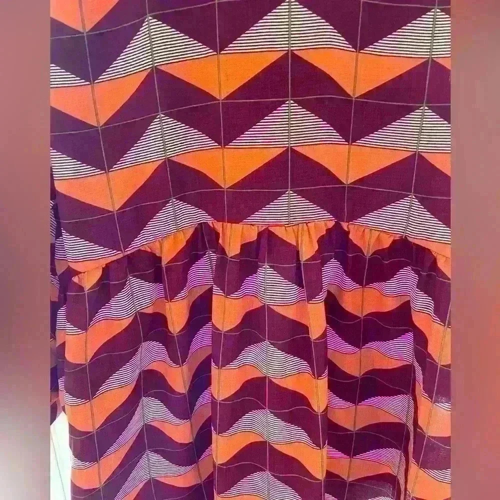 Entro Blouse Size Small Flowy Button Up Longer Blouse - Picture 9 of 10